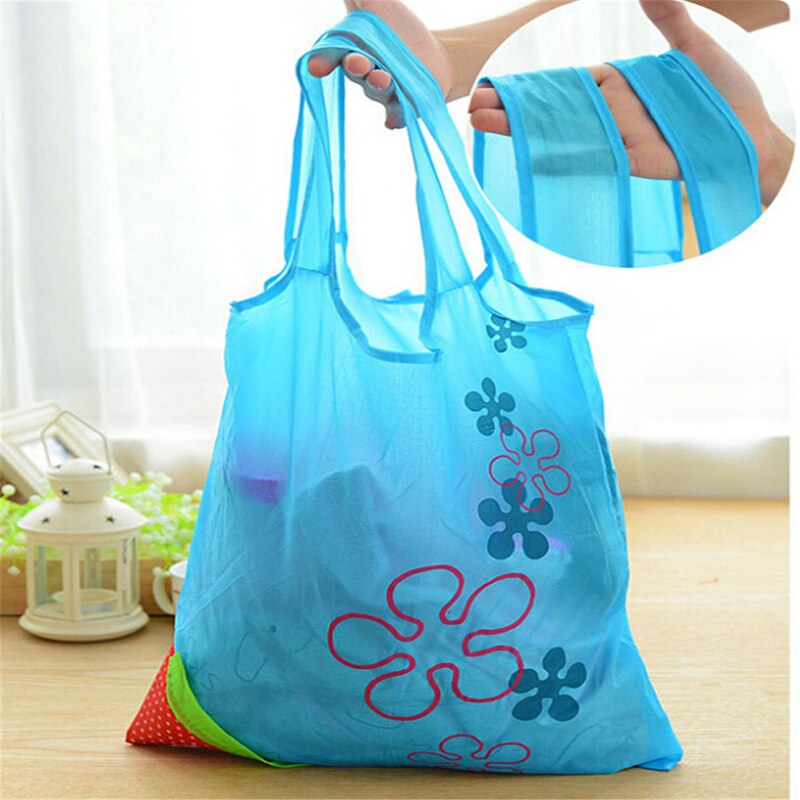 1pc Offre spéciale Nylon Pliant réutilisable Eco épicerie fourre-tout Shopper Fraise Stockage Sac à Main Shopping Bonne Aide