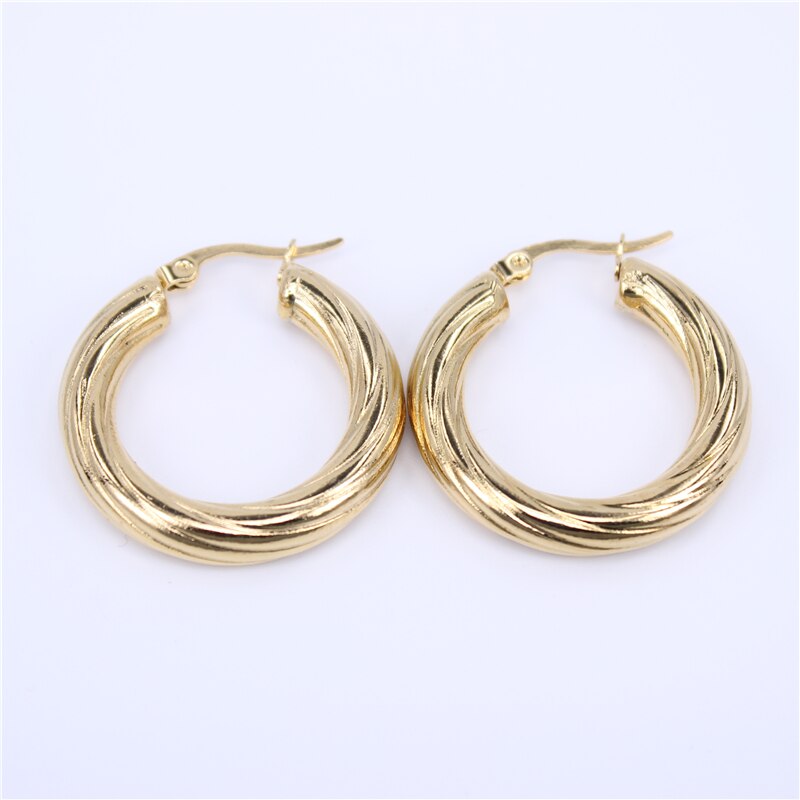 30-50mm size selection gold color Stainless steel popular hollow earrings Lightweight Women cute earrings LH391: gold color 30mm