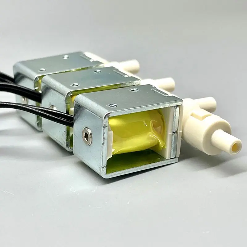 DC12V 3-weg precisie-magneetventiel Normaal gesloten magneetventiel Laag geluidsniveau magneetventiel voor luchtdruksysteem