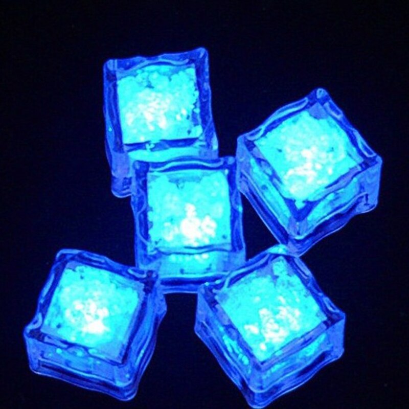 1/12pcs LED Ijsblokjes Gloeiende Partij Bal Flitslicht Lichtgevende Neon Wedding Festival Kerst Bar Wijnglas decoratie Benodigdheden: 1pcs blue