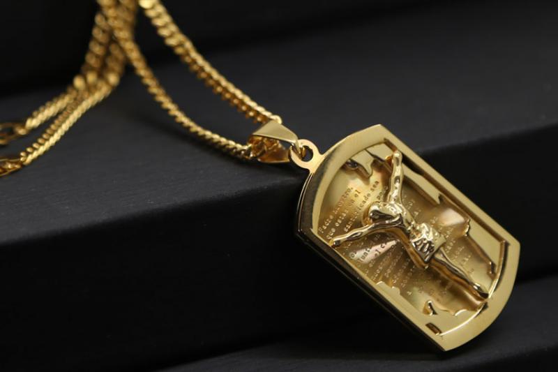 Gold Color Crucifix Image Men\\'s Pendant Christ Miami Cuban Religious Necklace for Daily Wear Jewelry Accessories
