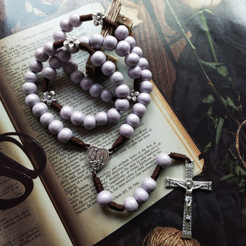 QX2E 10mm Holz Perlen Rosenkranz Halskette Jesus Christus Kreuz Anhänger Halsketten Religiöse Christian Schmuck für Männer Frauen
