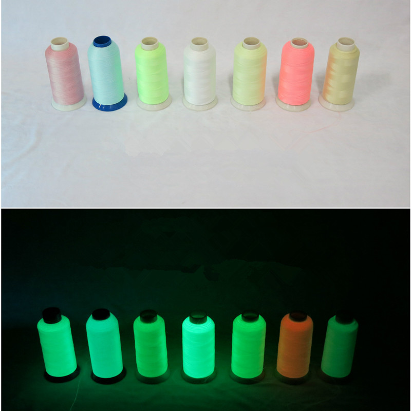 1pc resplandor en el oscuro la máquina de coser de la máquina de bordado hilo de filamento de Nylon 1000Y cada carrete 150D/2 ropa de tejido de costura GPD8198