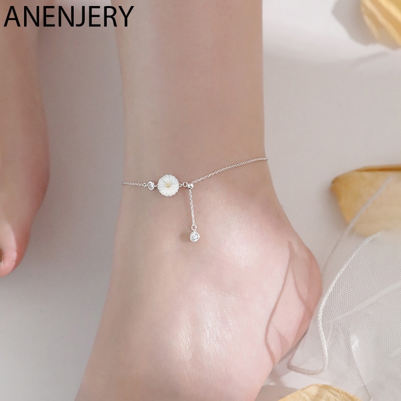 ANENJERY Delicate Natural White Shell Daisy Anklet Bracelet For Women Anti-allergic Silver Color Adjustable Bracelet S-B409