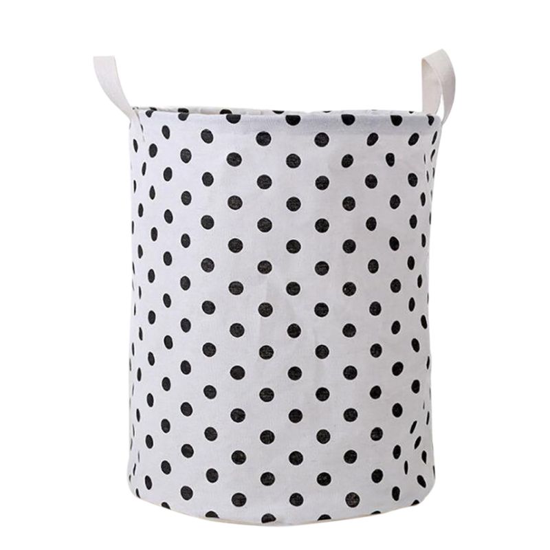 Dessin animé vêtements sales articles divers ménage panier à linge,,: F