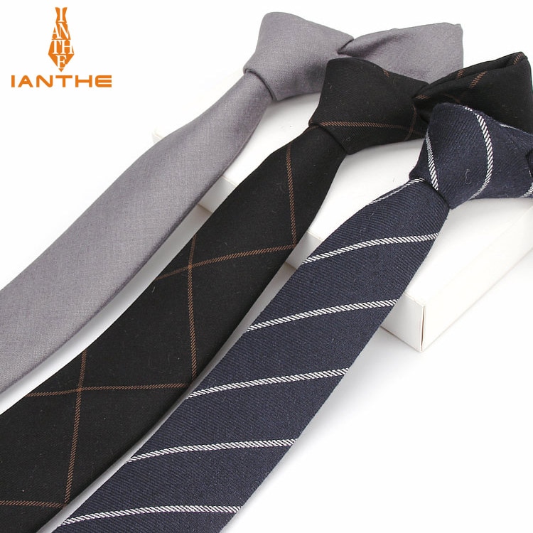 Moda męska diament sprawdź sztuczna tkanina z garnitur w paski chudy krawaty mężczyźni małe krawaty projektant krawat jednolity krawat