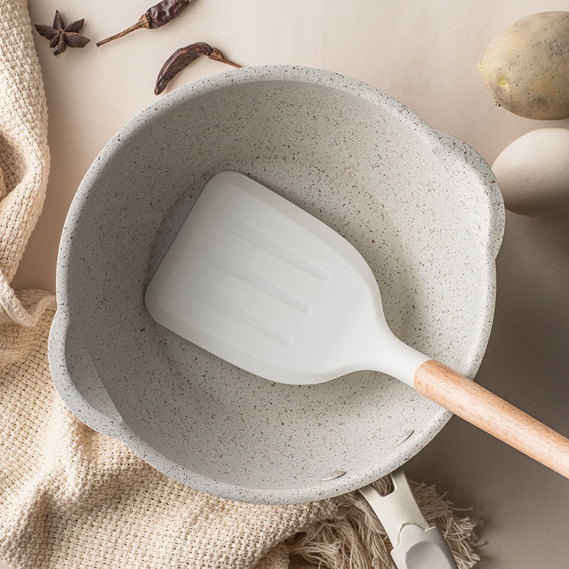 Silicone Kitchen Cooking Tools Set Cook Utensils Kits Non-stick Cookware Wooden Handle Kitchenware Spatula Shovel Baking Gadgets