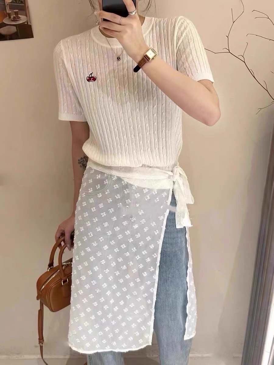 Camisola de caxemira bordada cereja feminina, manga curta, gola redonda, meia manga fina, camiseta de verão, estação europeia