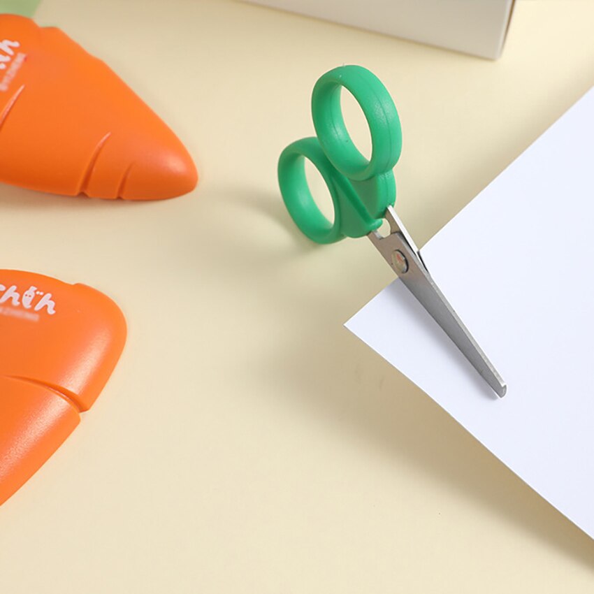 Forbici fatte a mano a forma di carota studenti carta fai-da-te modello fotografico forbici da taglio manico in plastica per cancelleria per bambini delle scuole