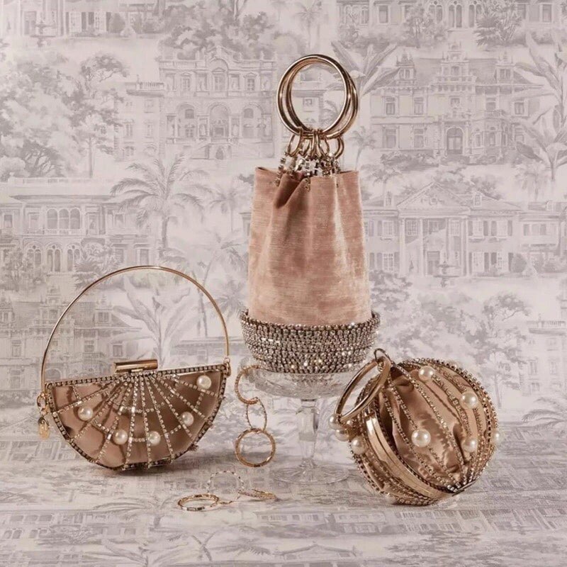 Bolsa de design dourada para mulheres, bolsa feminina com enfeite de pérolas, corrente de mão para casamento, de noiva