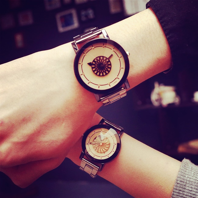 Top Eenvoudige Lover Horloge Koreaanse Stijl Regalo Hombre Roestvrij Staal Paar Polshorloge Verschillende Grootte Klok