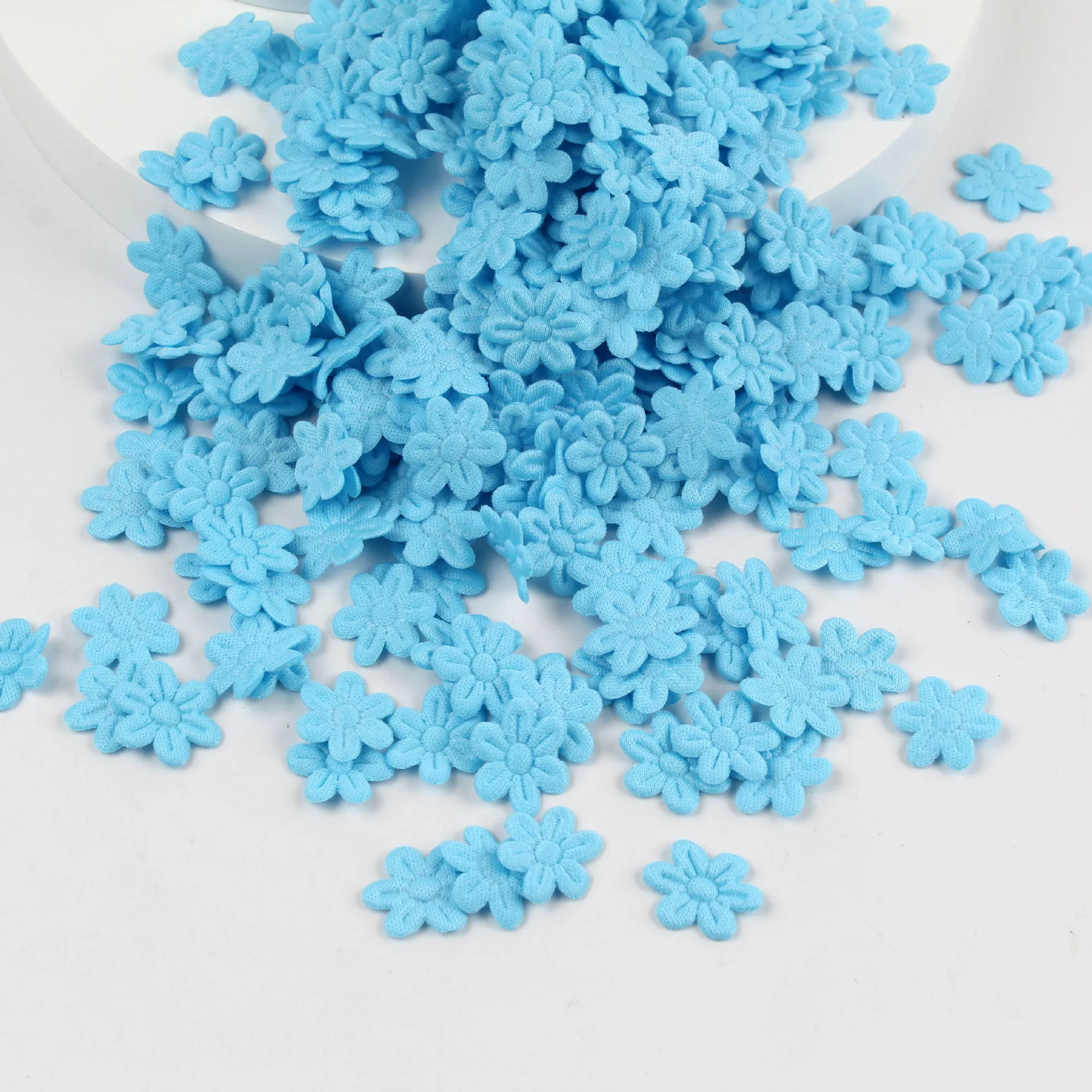 100 stücke sechs blättrige Blume Filz Stoff Prägung DIY NäHenne Handwerk Haarnadel Hand gefertigte Materialien Stoff Flecken Hochzeit Wohnkultur: Tiefe Blau