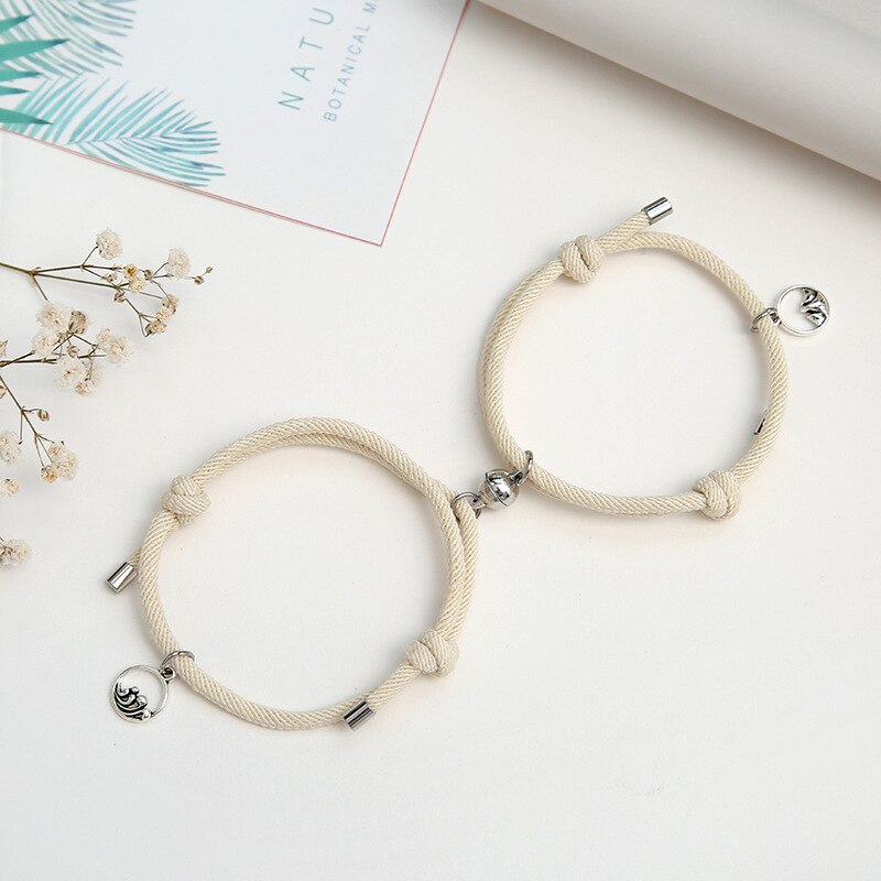 2 pièces Couple aimant personnalité créative Couple Bracelets hommes et femmes charme fille Bracelet bijoux amant saint valentin: WJ0021