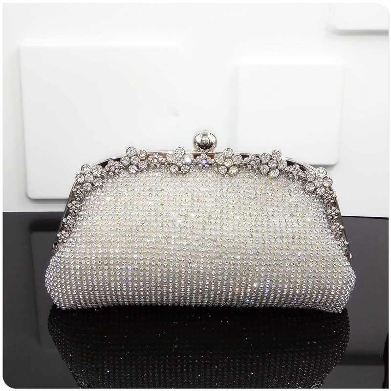 Vrouwen Avondtasje Luxe Zwart/Zilveren Bruiloft schoudertas Diamant Strass Koppelingen Purse Crystal Bling Gold Clutch Bag: white