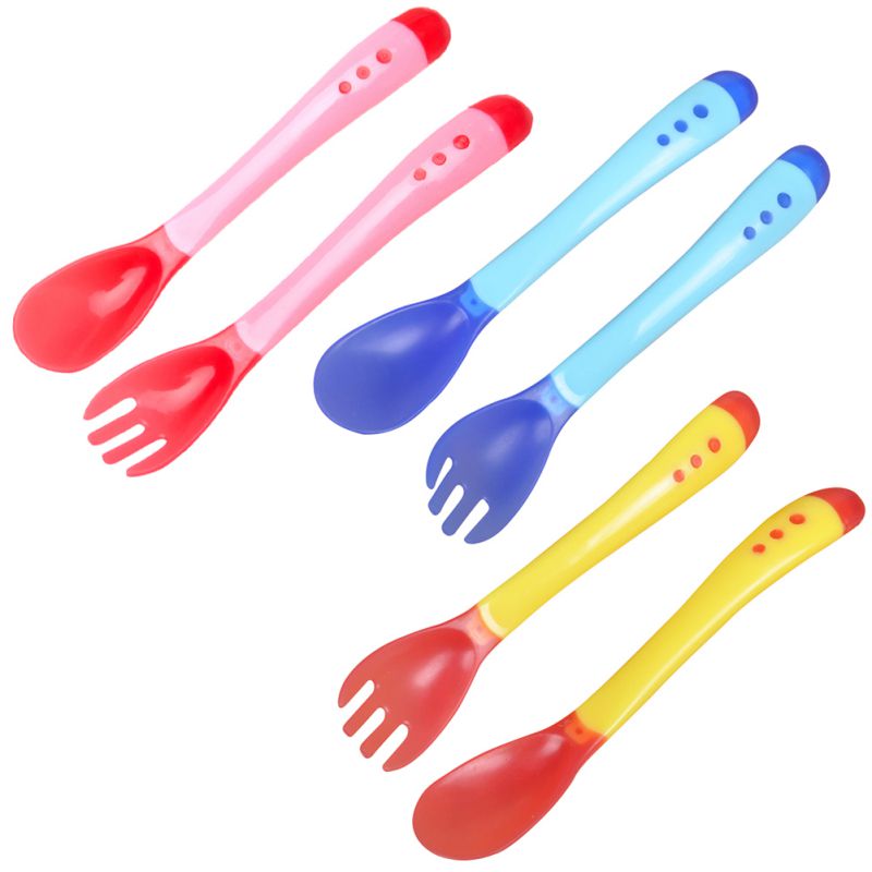 Conjunto de utensílios de mesa infantil, 2 pçs/set, sensor de calor, colher de alimentação térmica, bebê, crianças, estofado de silicone