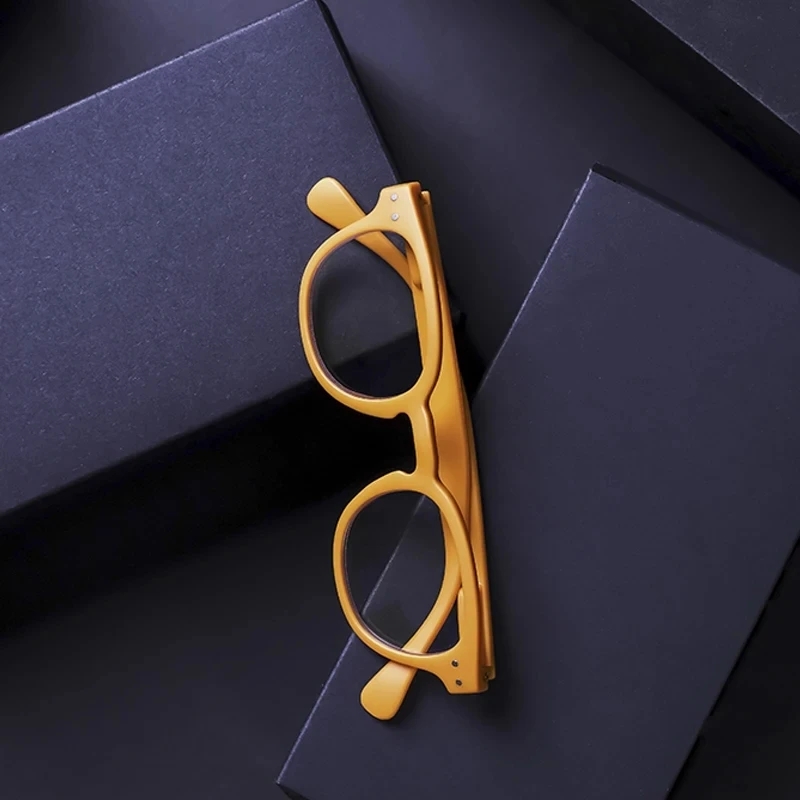 Occhiali da lettura per uomo/donna, montatura rotonda dal design in stile, occhiali da vista per lettori di prescrizione leggeri primavera cerniera