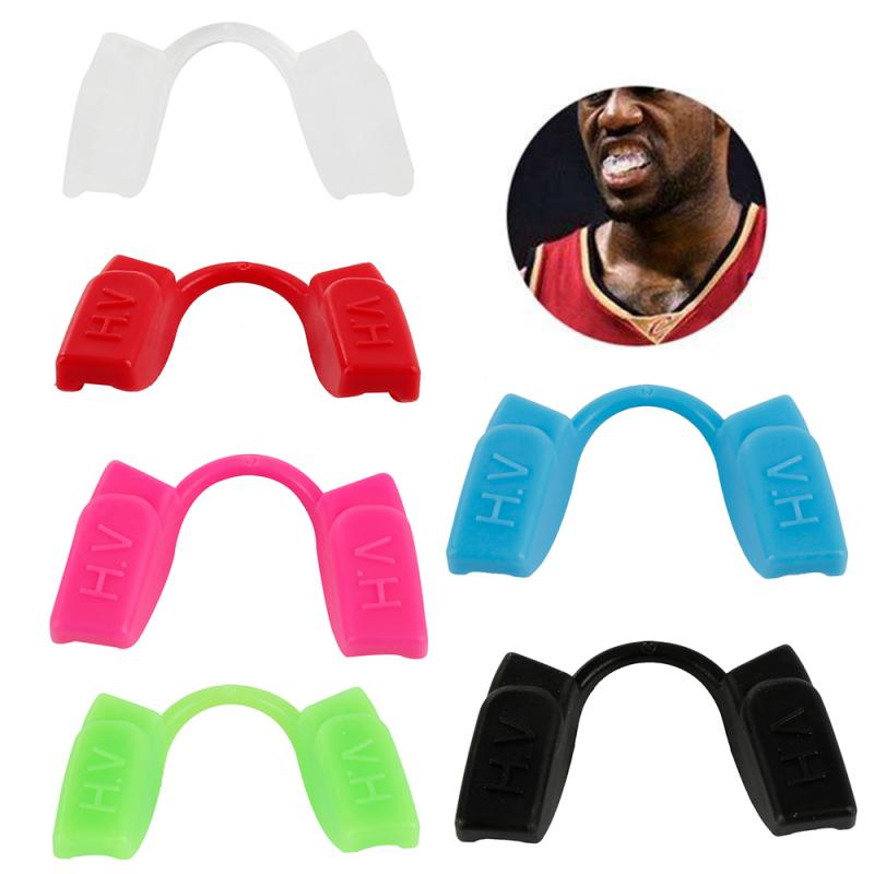 Sport Boksen Mouth Guard Veiligheid Food Grade Tanden Protector Siliconen Tandheelkundige Tanden Corrector Mond Night Anti-Slijtage Tand Guard