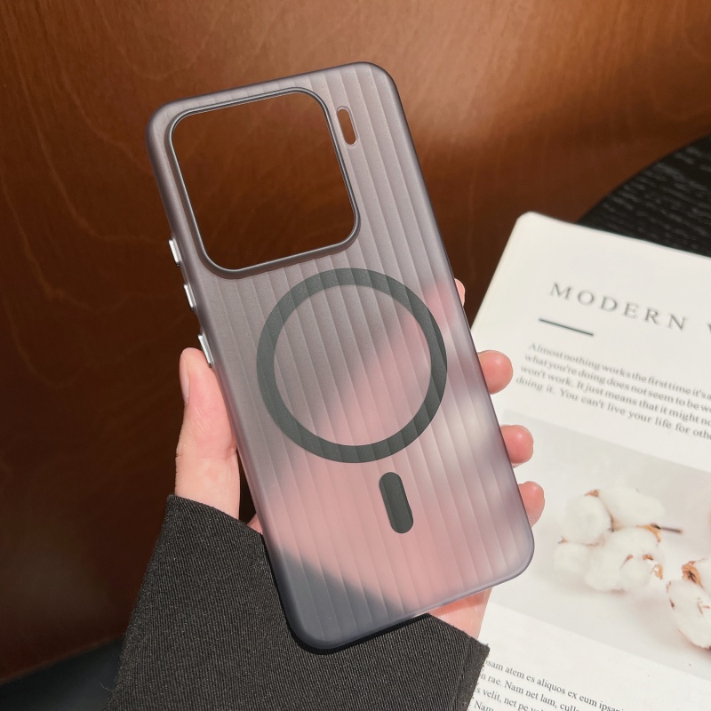 Coque magnétique Ultra fine à rayures ondulées, Charge sans fil, étui Magsafe pour Xiaomi Mi 15 14 13 Redmi K60 K70 Ultra Pro, couverture rigide: Black / Pour Poco F1