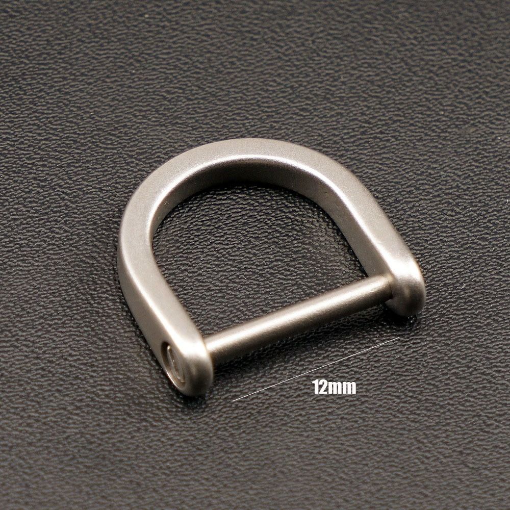 Titanium Alloy D Bow Staples Buckles Shackle Key Ring Keychain Hook Outdoor Bracelet Buckle Horseshoes Carabiner: Blue