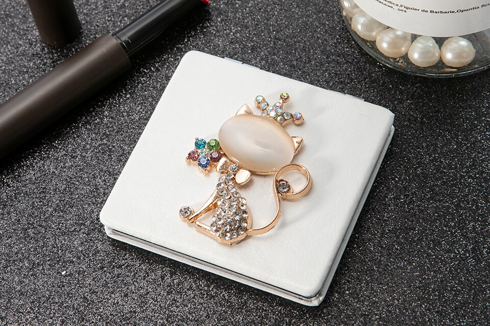 Mini Pocket Makeup Spiegel, 2-Gezicht Pu Leer Draagbare Vergrootglas Folding Compacte Spiegel Opal Sexy Vos, party Gunsten Cadeaus