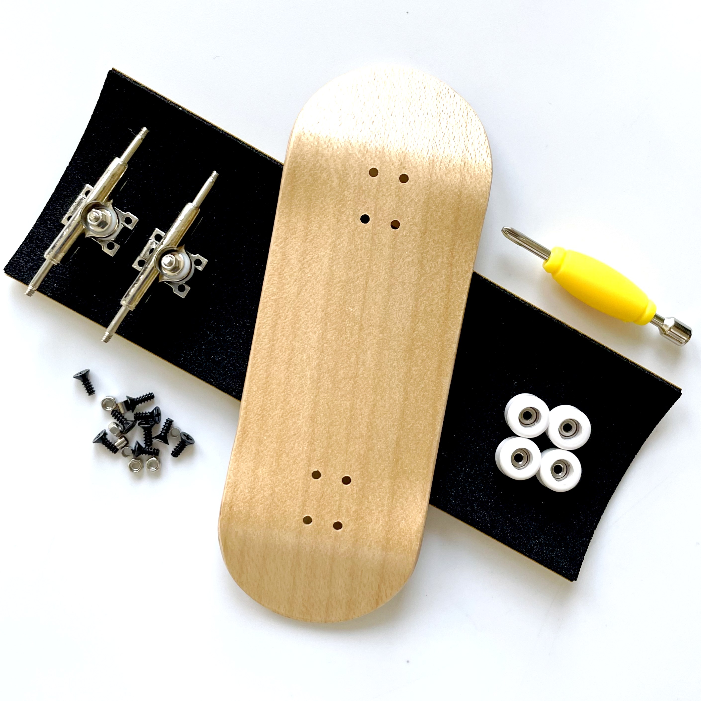 34mm Fingerboard Set with Double Axle Trucks Bearing Wheels: black