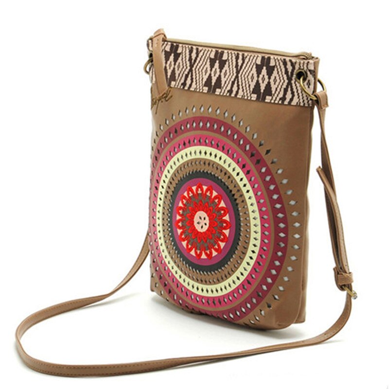 , España Original LaugiseD bolso de las mujeres borla Retro salvaje hueca de la bolsa de mensajero bolsa de hombro