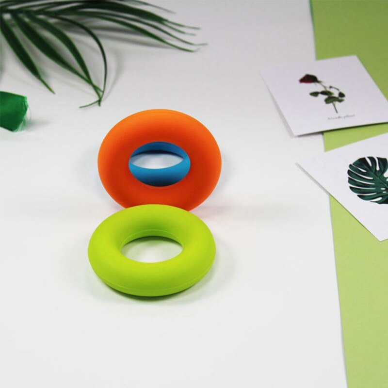 1Pcs Strength Hand Grip Ring Muscle Power Training Rubber Ring Exerciser Gym Expander Gripper Strength Finger Ring