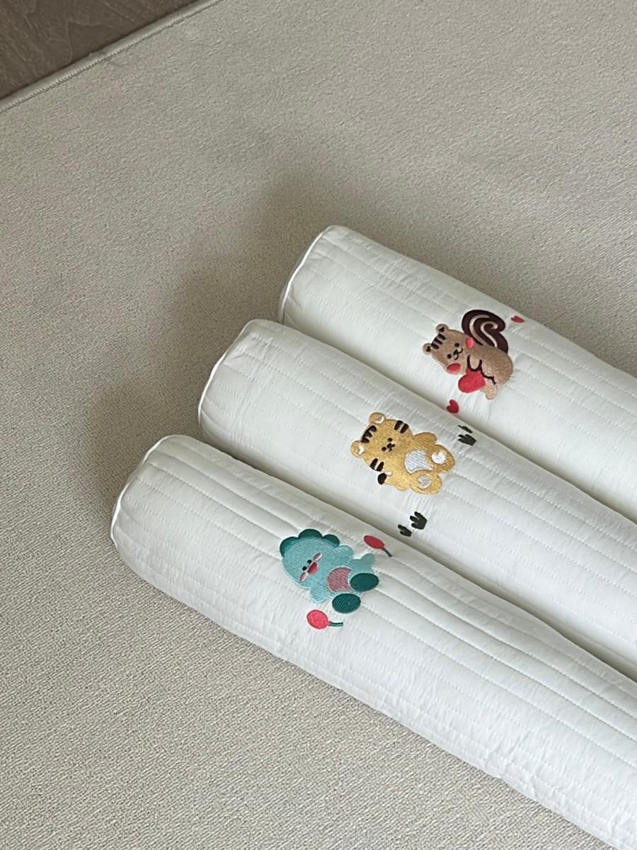 1 piece white embroidered cylindrical pillow children's pillow baby crib cushion bed surround universal for all seasons