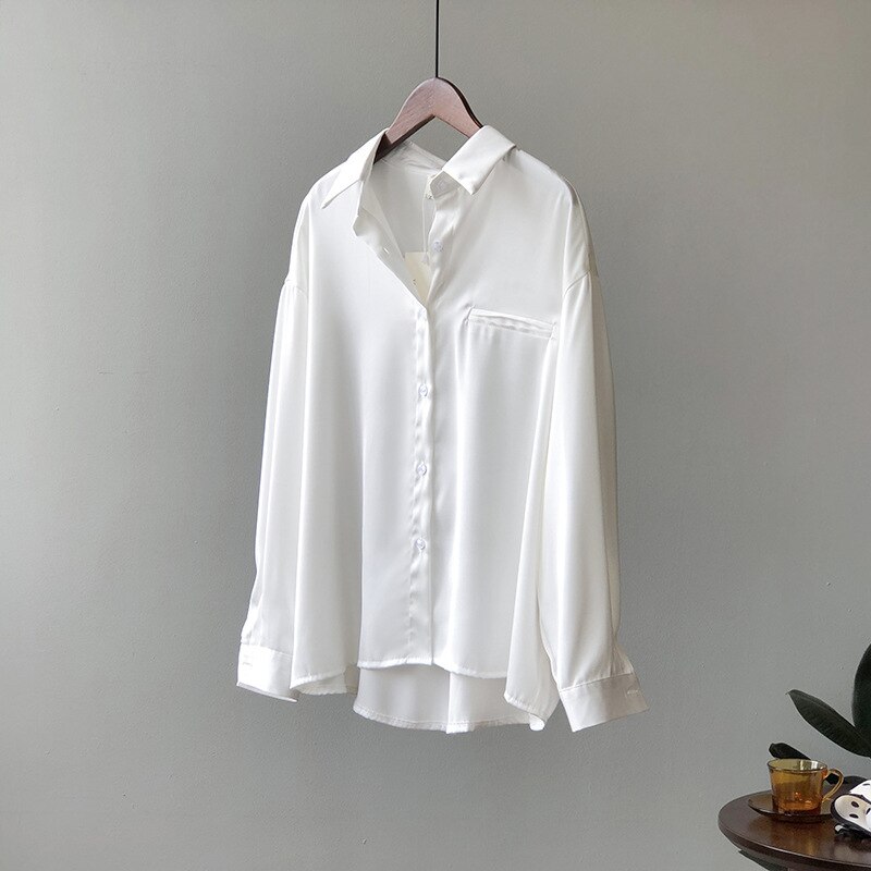 Kvinder lange ærmer satin skjorter turn-down krave v hals gade løse kvindelige bluser solid chiffon skjorte kvinder top ol stil: Hvid / M