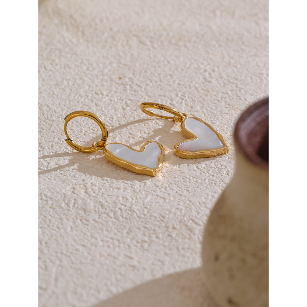 Yhpup Dikkere Natuurlijke Schelp Hart Liefde Hoepel Oorbellen Charme Mode Prachtige Sieraden Accessoires 2025