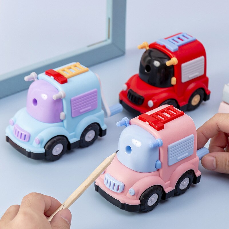 Sacapuntas automático con forma de coche de dibujos animados para estudiantes, papelería, bonito sacapuntas
