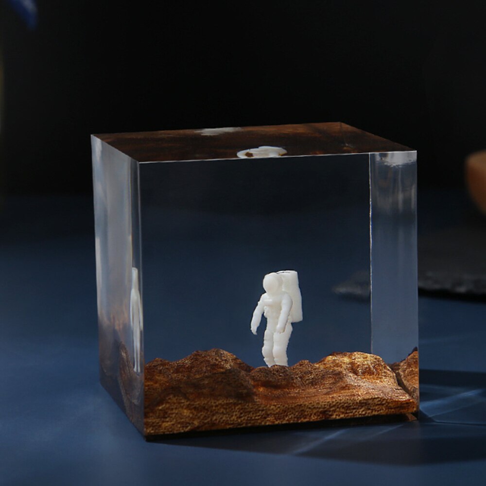 1PC 3D Mini Planet Astronaut Filling Molds Materials Micro Landscape DIY Craft UV Epoxy Resin Mould Jewelry Tool