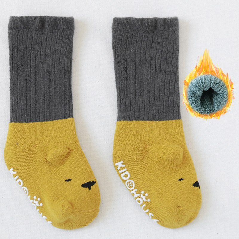 Herfst Winter Baby Meisjes Sokken Pasgeboren Cartoon Baby Sokken Baby Baby Boy Sokken Anti Slip Zachte Katoen Vloer Sok schoenen: Bear turmeric / M(1-3T)