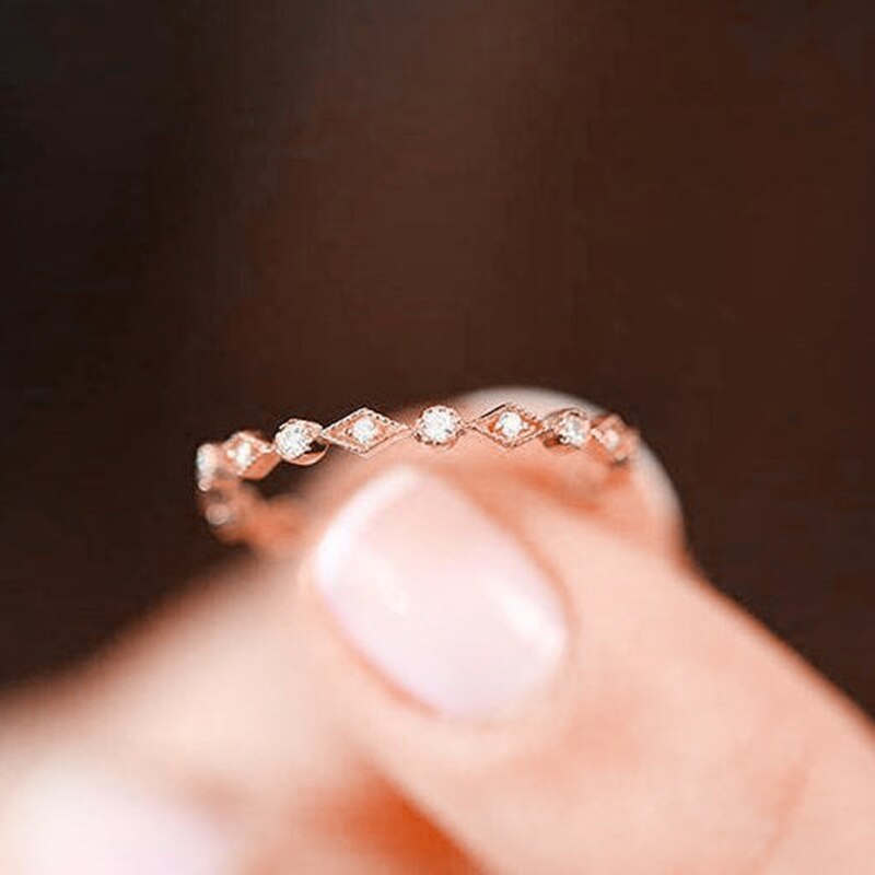 Ringen Voor Vrouwen Eenvoudige Elegante Eenvoudige Geometrie Mini Zirkoon Rose Goud Kleur Party Slim Vinger Ring Mode-sieraden R029