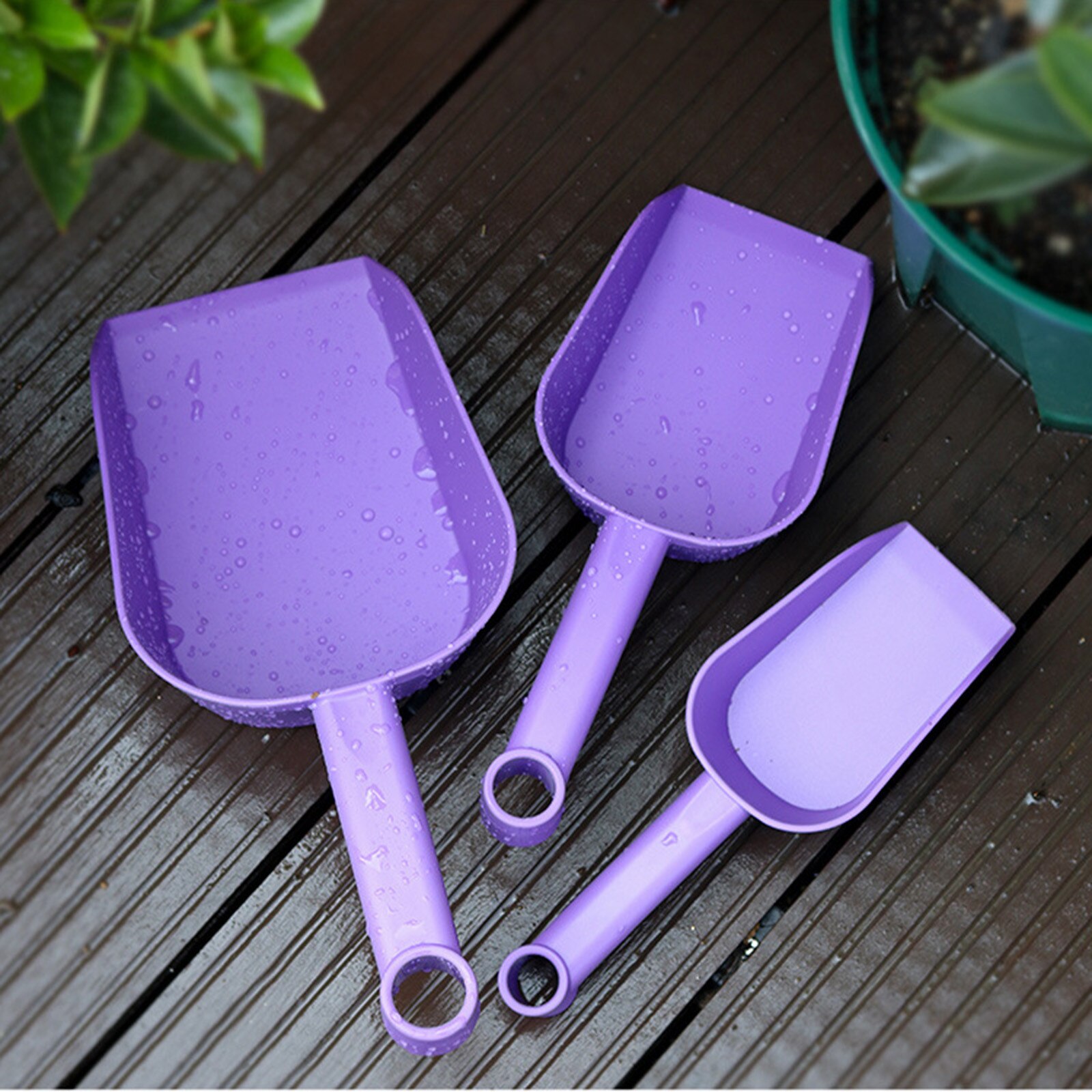 1pcs Gardening tools, plastic soil shovel, family planting flowers and vegetables garden shovel Home grown Gardening Tools