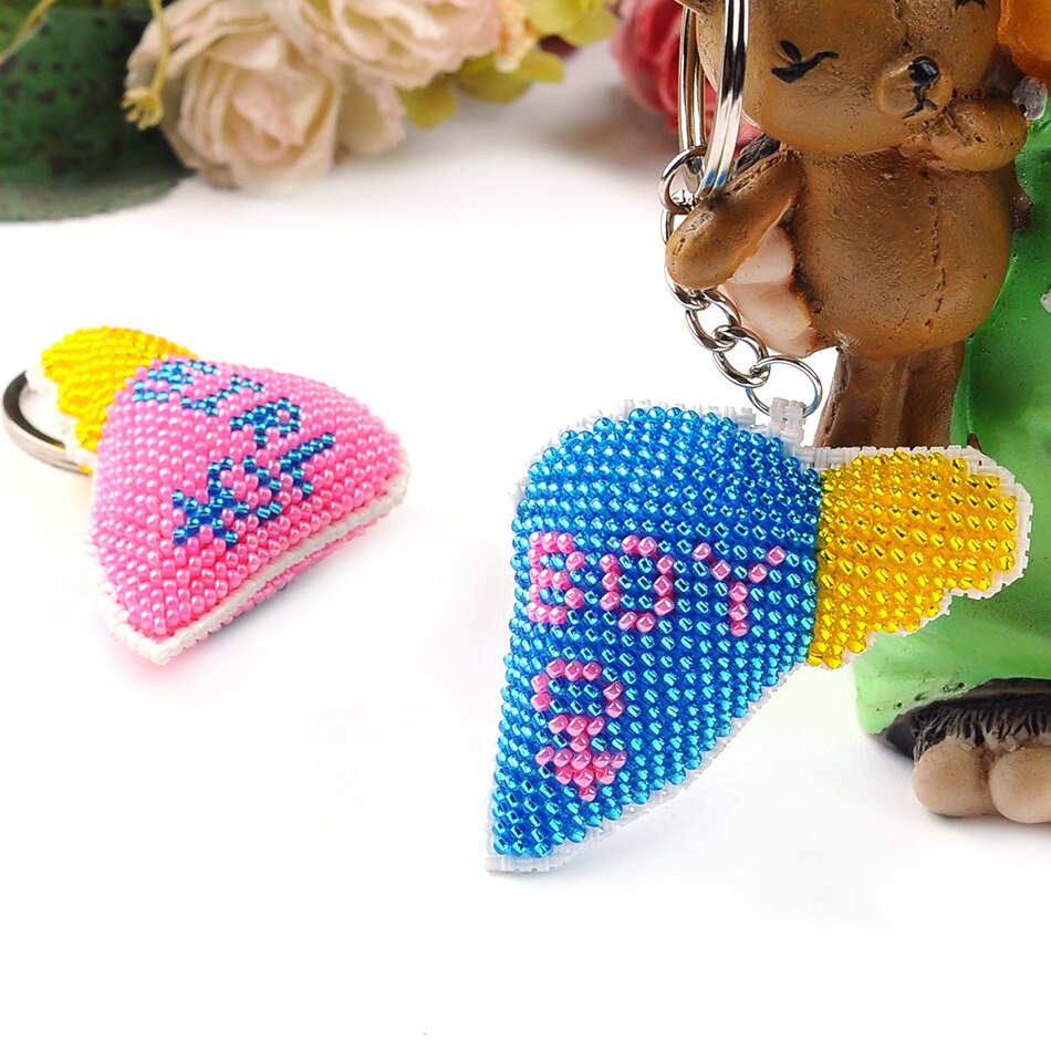 Dekoration bil nøgleringskæde tilbehør stemplet håndværk diy trykt korssting-sæt broderi sting-perle håndarbejde  y099-100