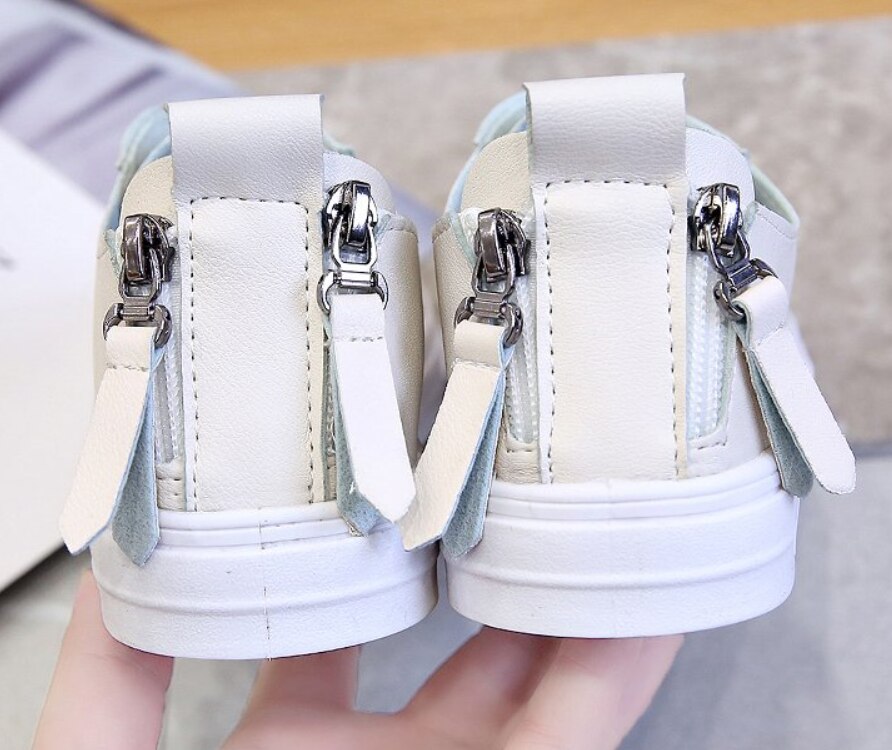 Kvinnor fritidsskor bekväma vita nude sneakers snörning delat läder flickor casual dragkedja plattor skor