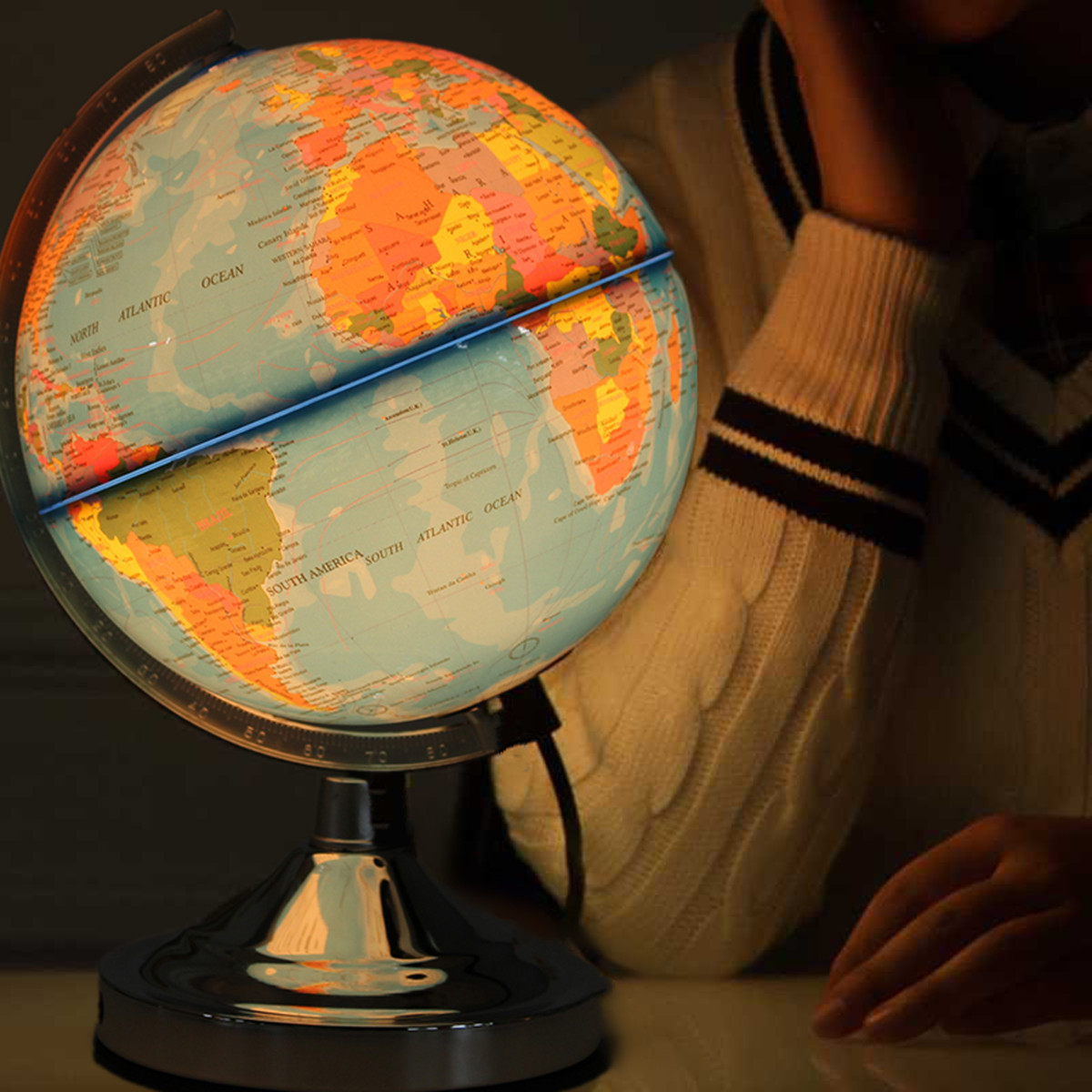 Blauwe Oceaan Wereld Aarde Aardrijkskunde EU Plug Wereld Draaiende Verlichte voor Home School Office Met Nachtlampje Desktop Decor