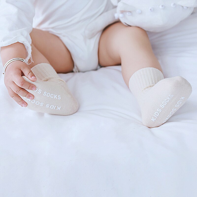 Rejäla barn ribbade strumpor baby bomullsstrumpor pojkar flickkläder 0-3y baby boy strumpor ribbade strumpor anti slip höst 3 par/lot