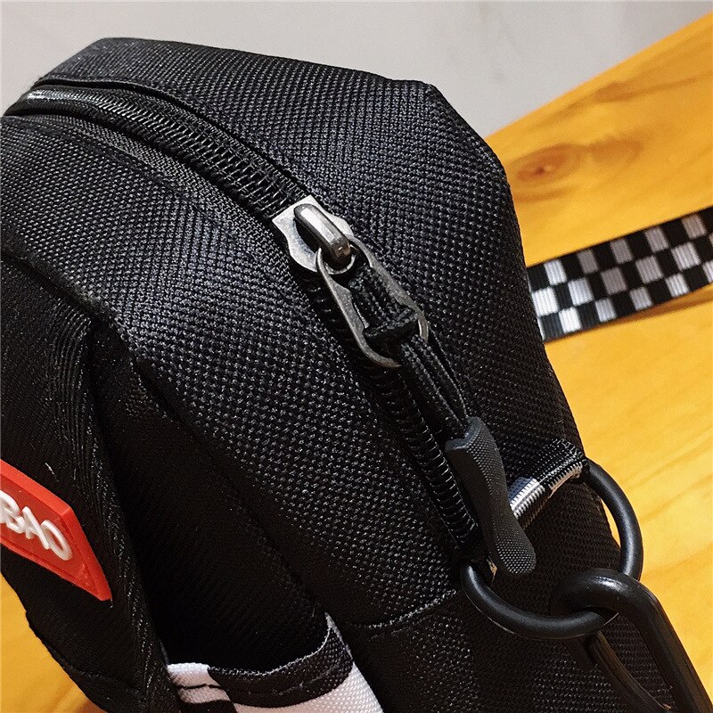 Harajuku Plaid Panelled Shoulder Messenger Bags Women Crossbody lattice Student Schoolbag Unisex Couples Riding bag Phone pocket