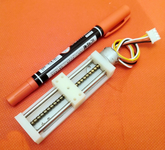 Slide table screw linear stepper motor, old motor, slide table, can be used normally