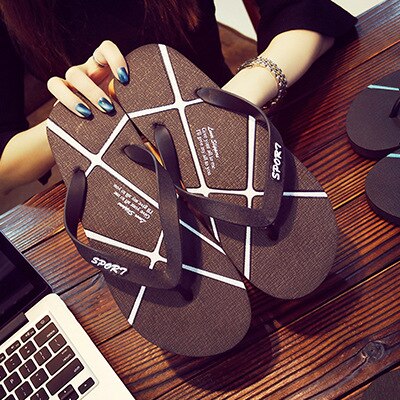 Mannen Slippers Zomer Strand Schoenen Mannen Flip Flops Toevallige Sandalen Lederen Slip-On Ademende Sandalias: 1 / 8.5