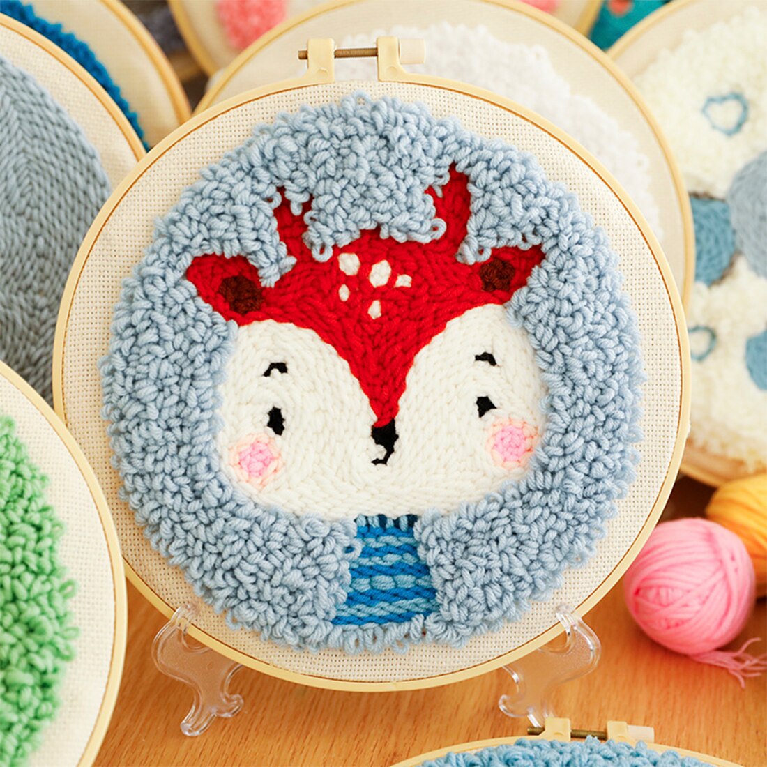 24cm DIY Knitting Wool Rug Hooking Kit Handcraft Woolen Embroidery with SKC Punch Needle Embroidery Frame - Deer