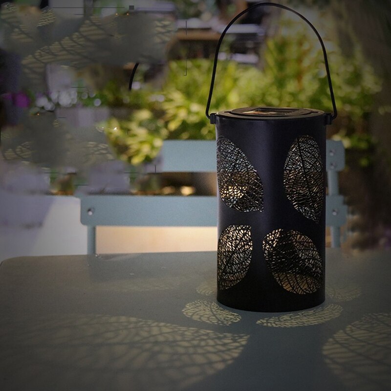 Led smedejern solar lys hul hånd lampe havelandskab dekoration lampe metal hængende havelanterne