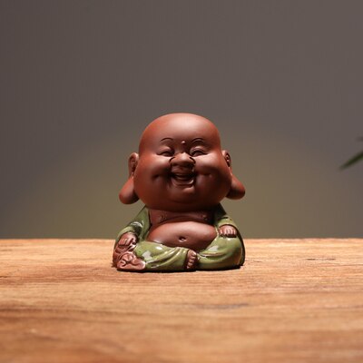 Hecho a mano púrpura arena lindo Maitreya Buda muñeco de monje adornos dedos té jugar té artesanía de mascotas: C