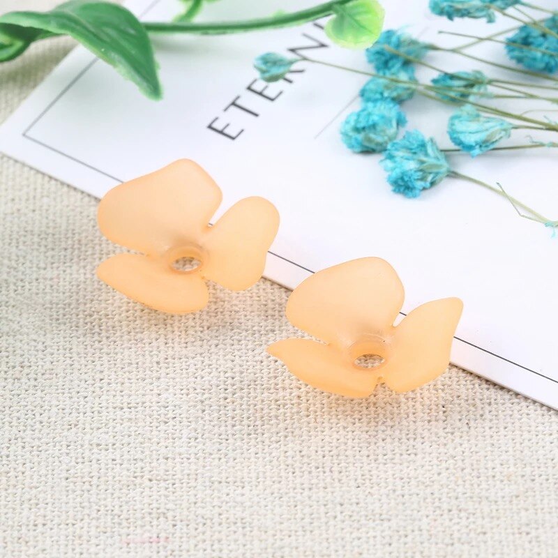 10 stuks 15 kleuren acryl 22mm blad bloemblaadjes bloem mat acryl spacers kralen voor haar bruiloft oorbellen diy maken accessoires: L-oranje