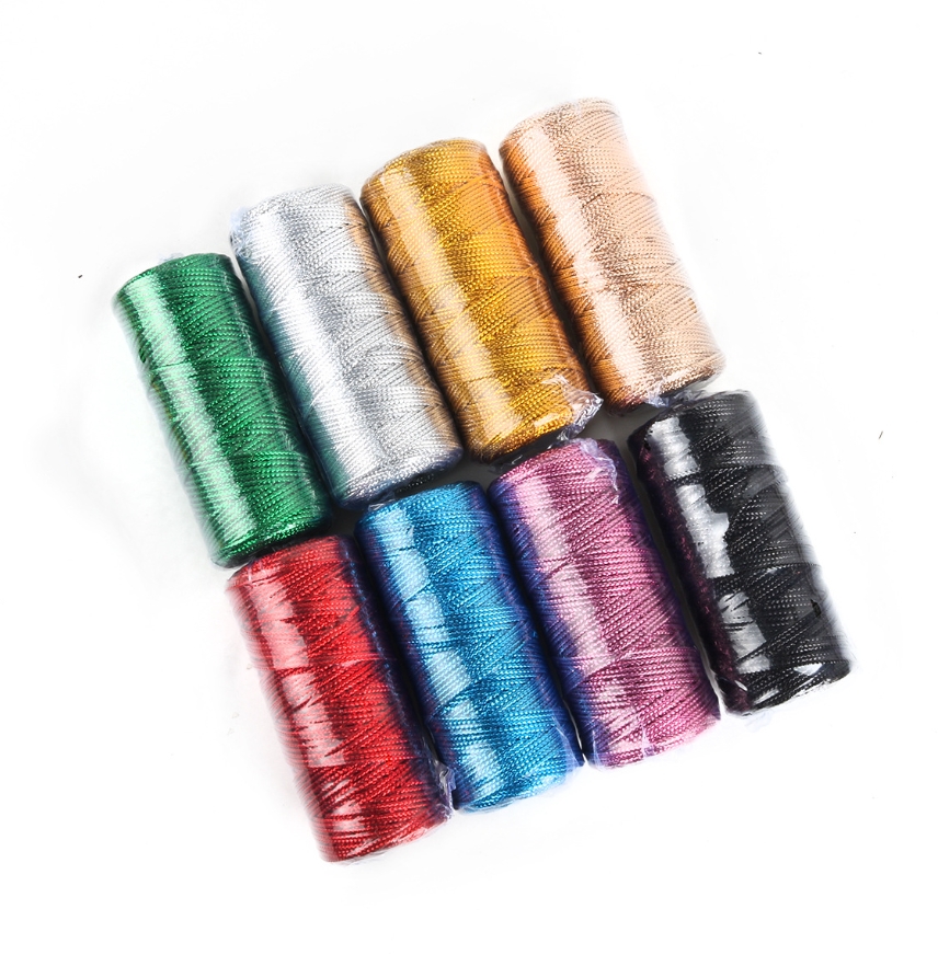 Złoty i srebrny sznurek makramowy, kokardki ze sznurka, rękodzieło DIY robić pakowania prezentów, szycie, skręcona nić, tekstylia domowe