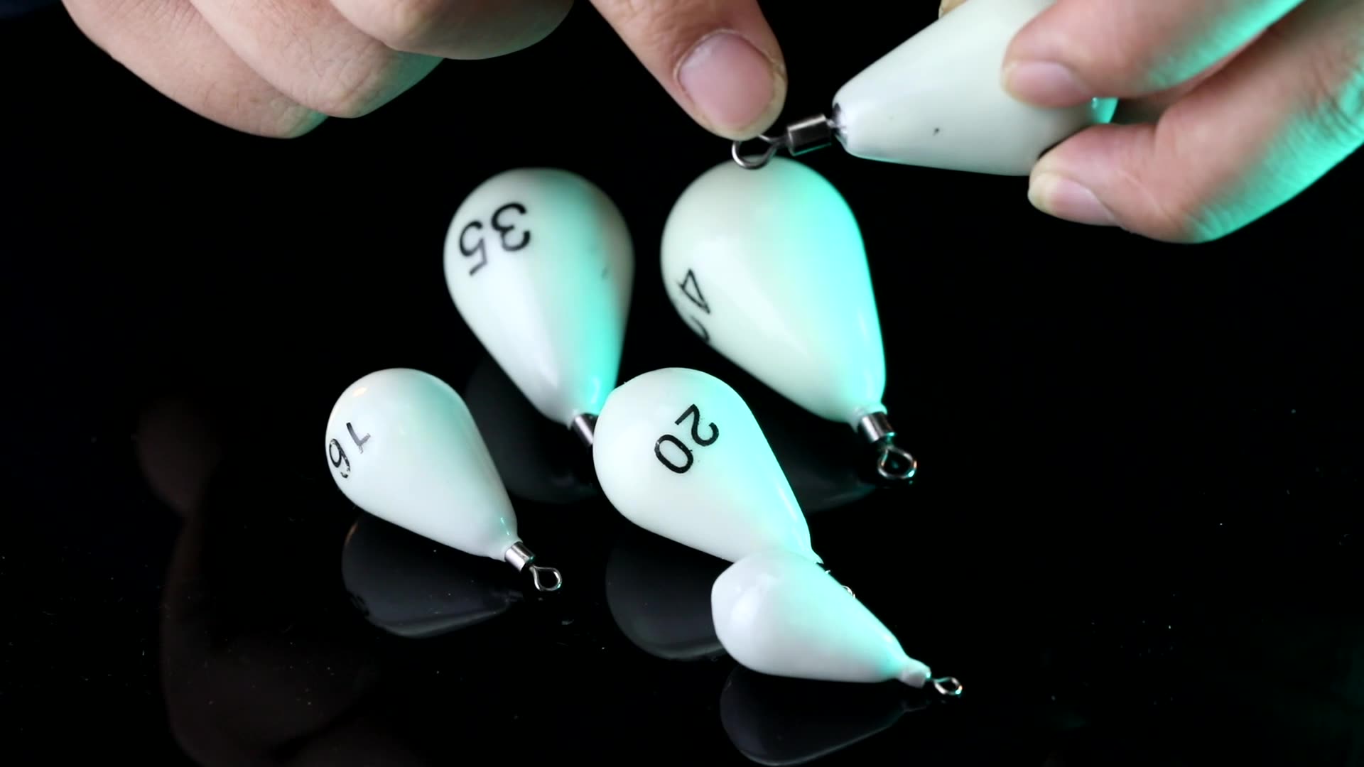 Luminous Fishing Weights Sinkers 30g-150g Water 360 Degree Rotation Fishing Sinker Bass Fishing Accessories