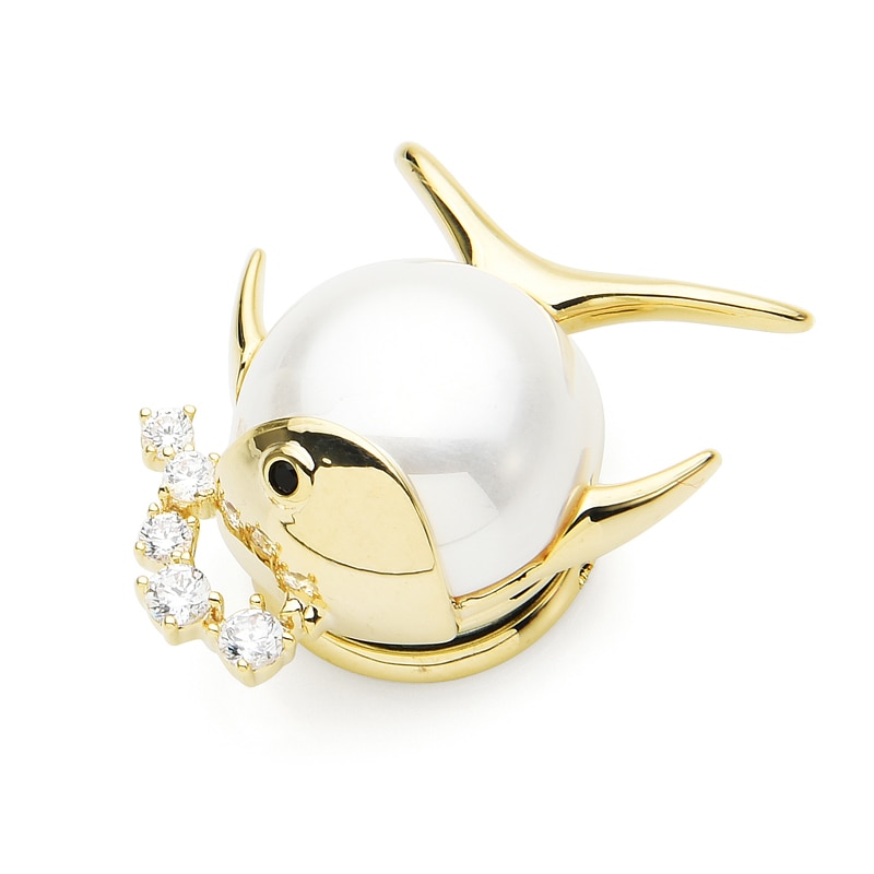 Wuli&baby Cute Magnet Fish Brooches For Women 2-color Czech Rhinestone Pearl Fish Office Causal Brooch