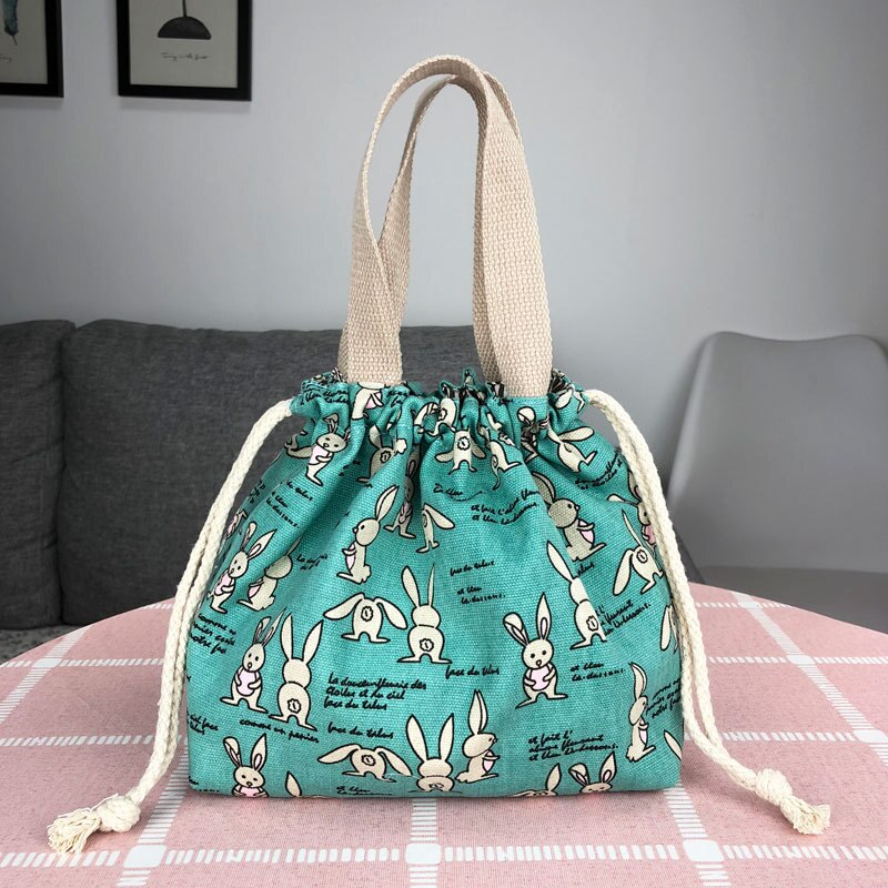 Aosbos Leinwand Drucken Picknick Mittagessen Tasche Kordelzug PortableTote Tasche Lebensmittel Lagerung Box für Frauen Cartoon Druck Obst Thermische Taschen